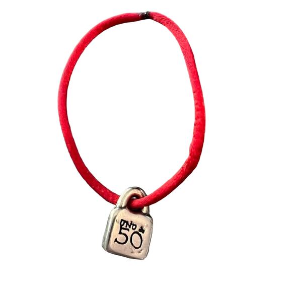 Uno De 50 UnoDe50 Silver Charm on Red Cord - Picture 1 of 4
